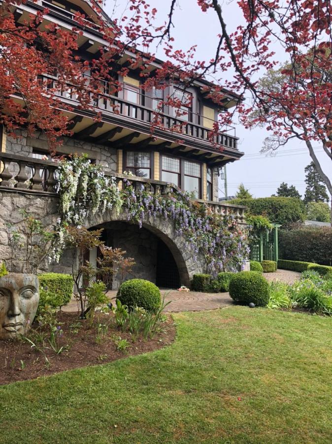 Prior Castle Inn Victoria Extérieur photo