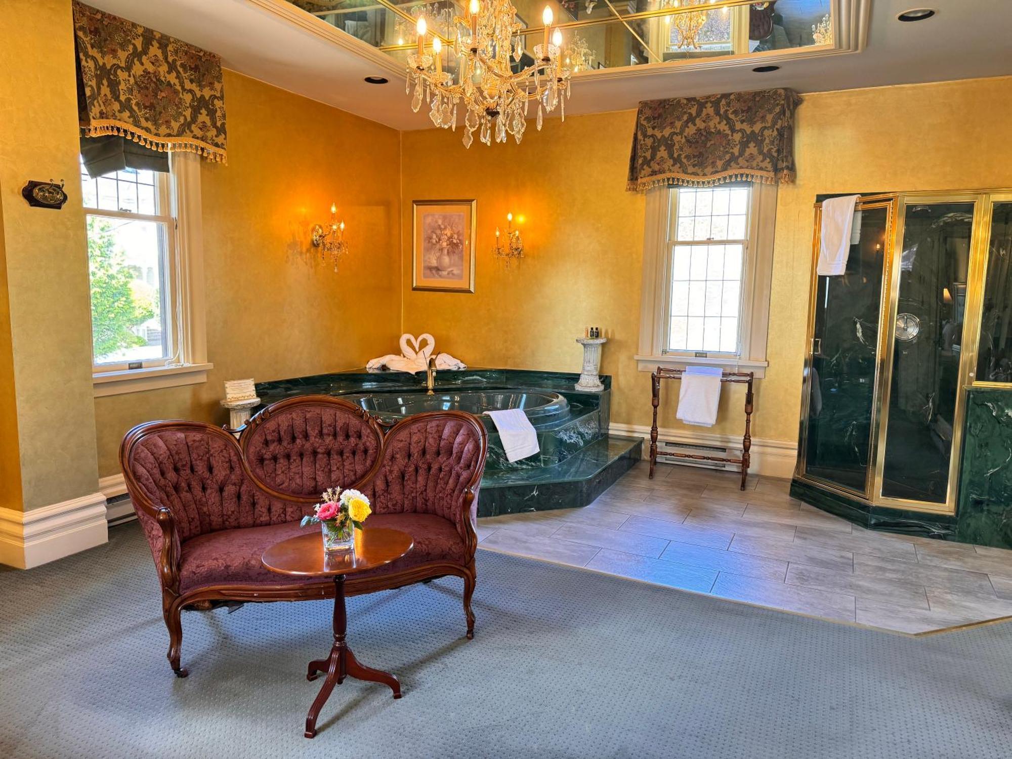 Prior Castle Inn Victoria Extérieur photo